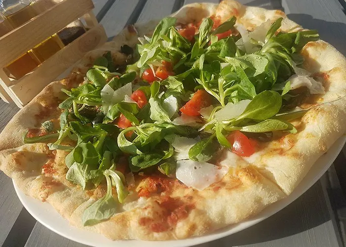 Ξενοδοχείο με διαμερίσματα Mis & Sobótka